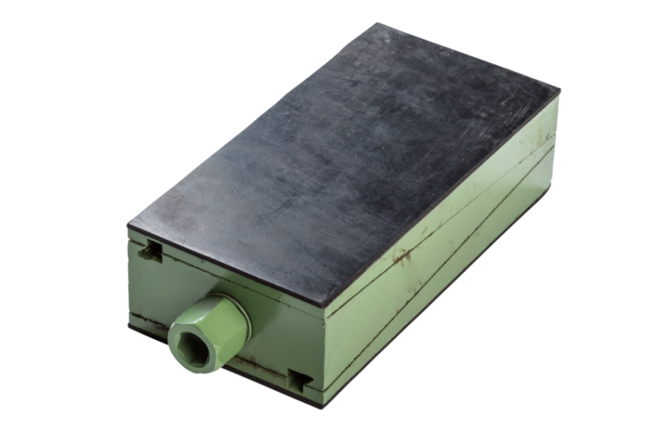 Wedge Machine Mount - Heavy Duty Machinery Levelling | Machine Mounts